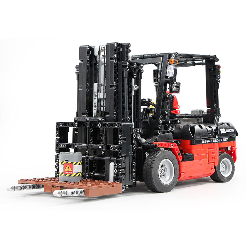 LEGO Technic Custom Forklift Mk II