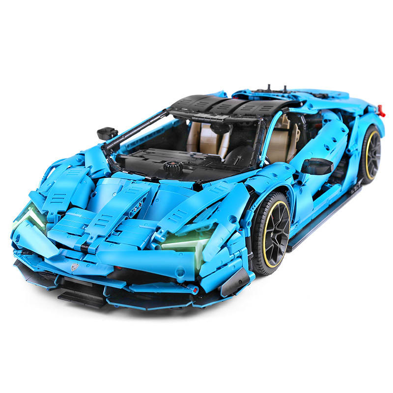 Lamborghini Centenario 1:8 hypercar