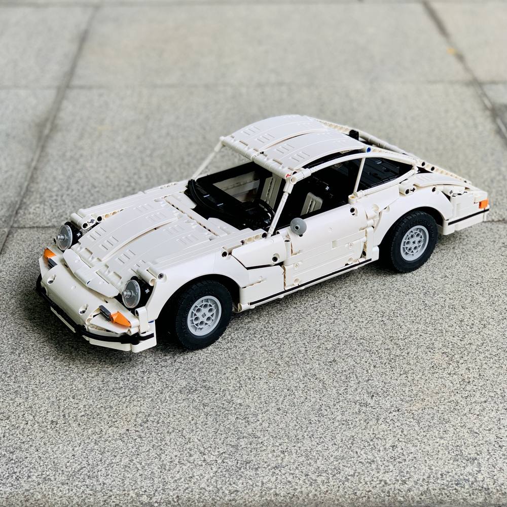 Porsche 911S 2.4