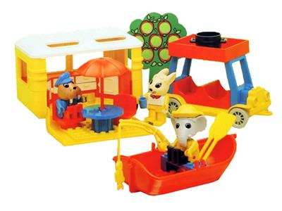 Caravan and Rowboat
