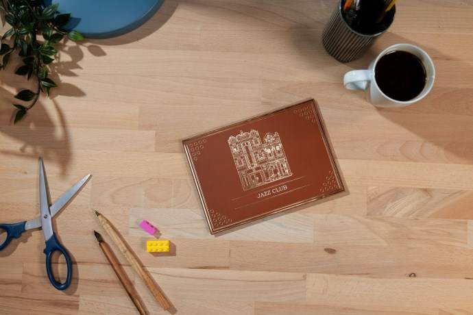 Pop-up modular building postcards