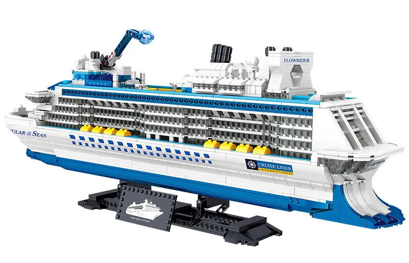 Cruise Liner：Molecular of the Seas