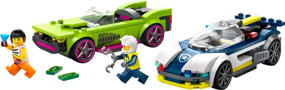 Police Car and Muscle Car Chase