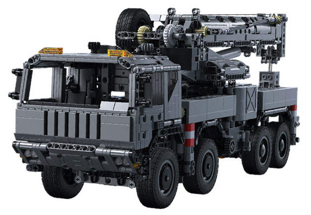Military Crane Truck