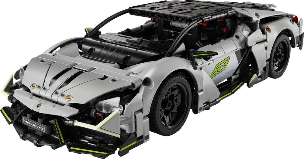 Lamborghini Revuelto