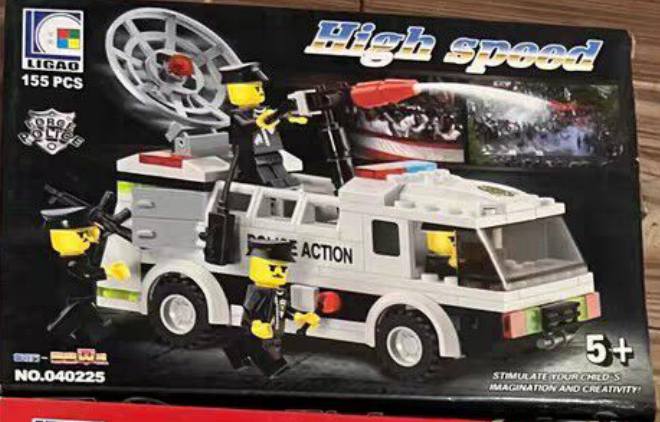 警车