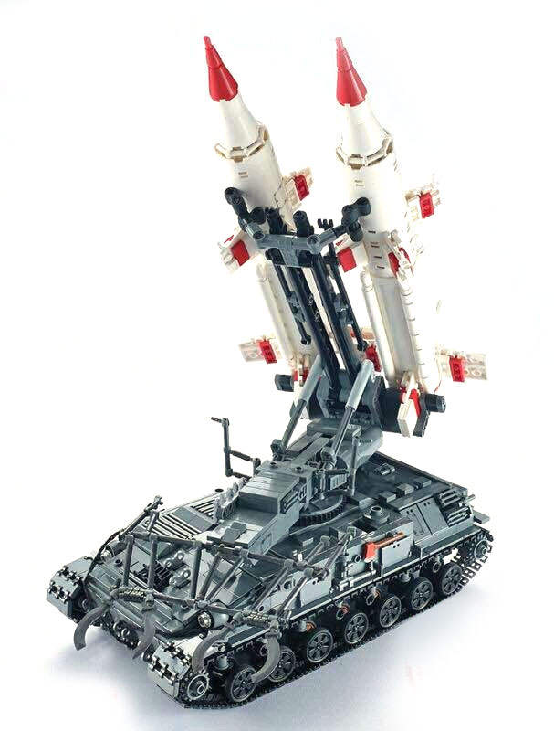 SA-4 GANEF 导弹坦克