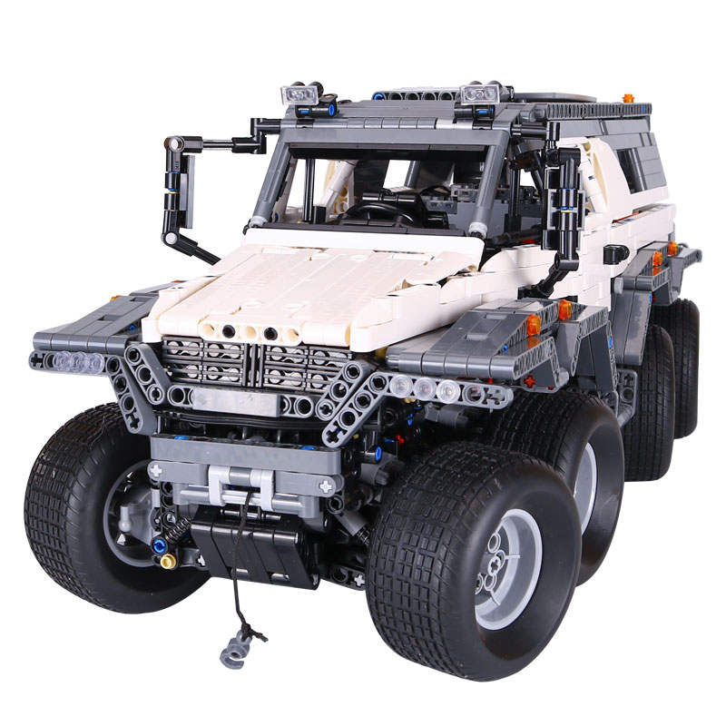 Avtoros Shaman 8x8
